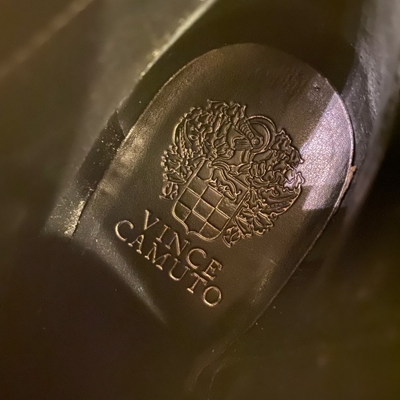 Vince Camuto Adelfi Black Womens Booties - Picture 5 of 9